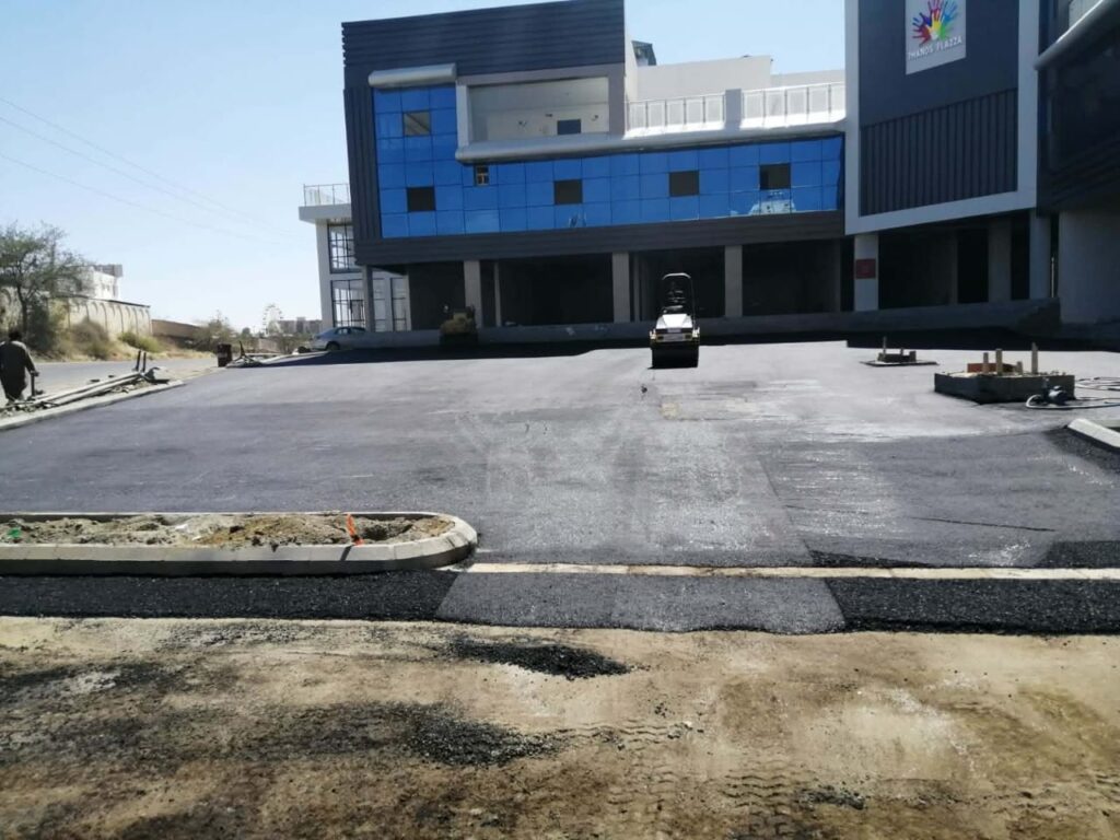 مقاول أسفلت الشقيق